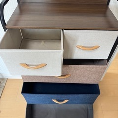 4段ケースの画像