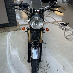 YAMAHA ヤマハ　sr400 カスタムの画像