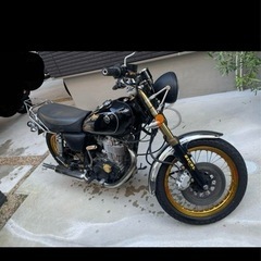 YAMAHA ヤマハ　sr400 カスタムの画像