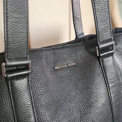 マイケルコース シボ革 トートバック黒 メンズの画像