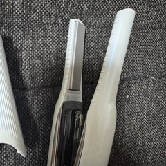 【美品】ReFa(リファ)フィンガーアイロン　ホワイトの画像
