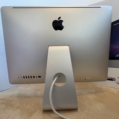 iMac 21.5-inch, Mid 2011) 本体、キーボード、マウス、外箱入りの画像
