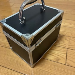 【未使用】キティーちゃんのケース（黒）の画像