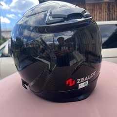 フルフェイス ZELOT ヘルメット　新品の時4万円で購入しました！　滋賀県の画像