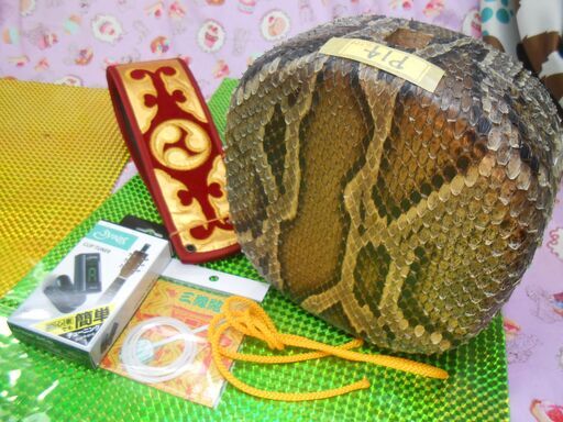 P14新品未使用現品販売15.980円 沖縄三線専用 蛇皮強化チーガ、胴巻き