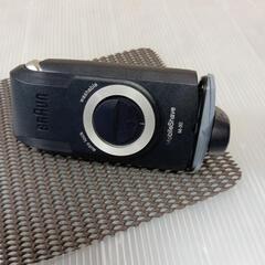 自分も同じ商品車に置いて使ってます!2個あるので1個出品です!ブラウン携帯,髭剃り電池2本旅行や車にあると便利です!の画像