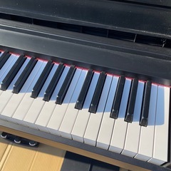 直接受渡し限定！ KORG コルグ　電子ピアノ LP-180 2021年製 音楽 楽器 ピアノ　京都の画像