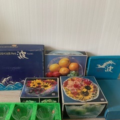 (お譲り先決定)未使用の食器セット差し上げますの画像