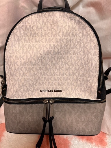 MICHEAL KORS リュック
