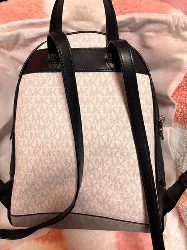 MICHEAL KORS リュック