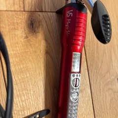 ヴィダルサスーン VS Magic Shine カールヘアアイロン 赤の画像