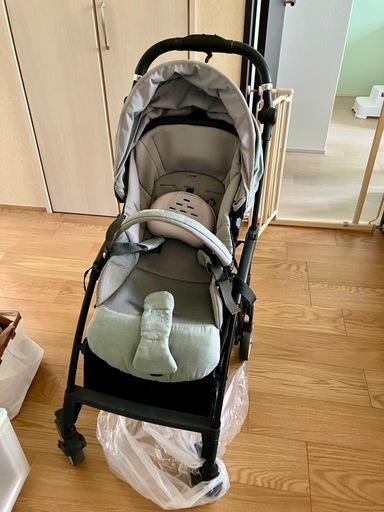 (値段交渉可)コンビ　スゴカルミニモ　ベビーカー