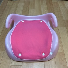 美品！エールベベ　ジュニアシート　ピンク色で可愛いの画像