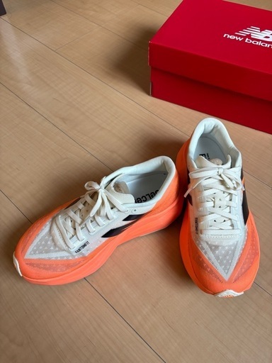 美品!　ニューバランス  23.5　WFCXCC4-B