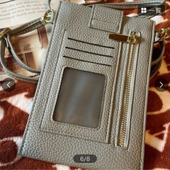 最終価格✨新品SALE♥️スマホショルダーバッグ グレー  軽量の画像