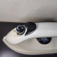 スチームアイロン シュアー ホワイト SI-103の画像