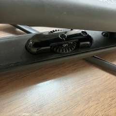 【お譲り先が決まりました】サロニア　アイロンの画像