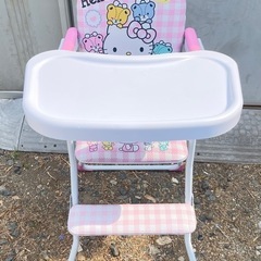 ハローキティ 子供用ハイチェア ピンクの画像