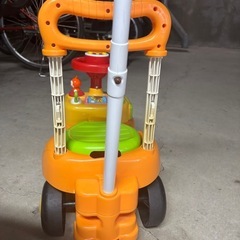 アンパンマンビジーカーの画像