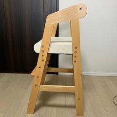 幼児椅子の画像