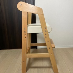 幼児椅子の画像