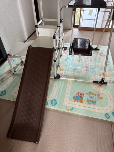 ジャングルジム