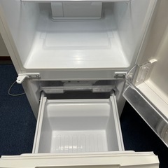 SHARP 冷蔵庫  どっちもドアの画像
