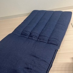 ソファーベッドの画像