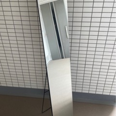 スタンドミラーの画像