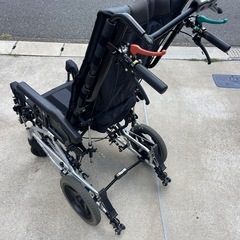リクライニング ティルト 車椅子 Grand Fletcher UniDash_SPの画像