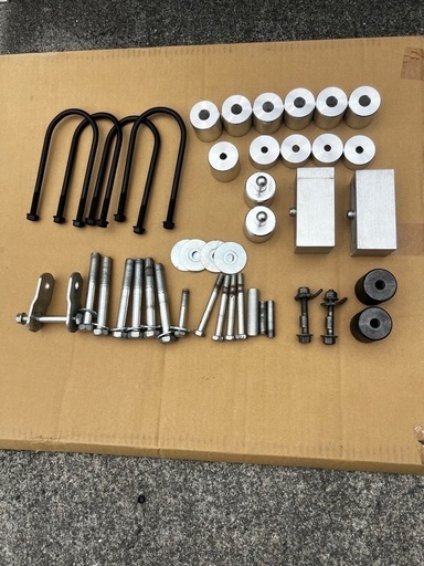 ハイゼットトラックS500系　2インチ リフトアップキット 盛り心地変わらず！