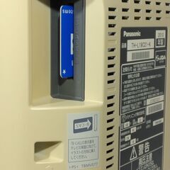 □ パナソニック/Panasonic 19V型液晶テレビ TH-L19C21-K 2010年製 日本製 動作確認済 モニターに傷なし 本体に変色あり 互換リモコン付 初期化済の画像