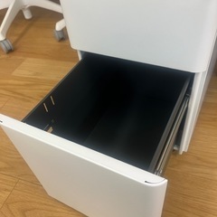 スチールキャビネットキャスター付きの画像