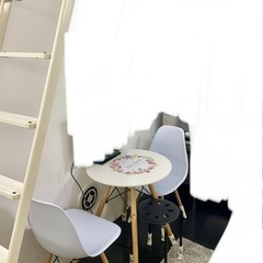 【おしゃれカフェ風セット】丸テーブル（直径80cm）＋デザイナーズチェア2脚 の画像