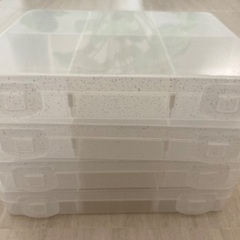 パーツケース4つセットの画像