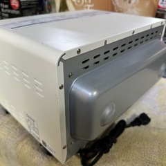 パナソニック トースター オーブントースター 4枚焼き対応 30分タイマー搭載 ホワイト NT-T501-Wの画像