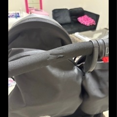 双子ベビーカーの画像