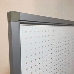 アール・エフ・ヤマカワ RFSCR-PWH シンプルスクリーン アジャスター仕様 パンチ ホワイト 両面マグネット対応パンフレット受け付の画像