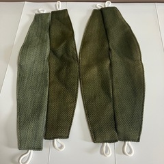 カーテン　タッセル　４個　新品未使用　濃いグリーン　ニトリの画像