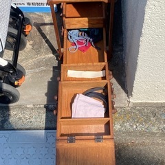 裁縫箱の画像