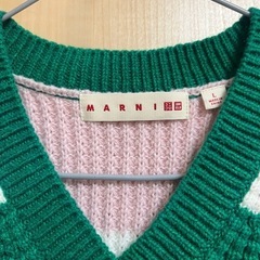 UNIQLO×MARNIベストの画像