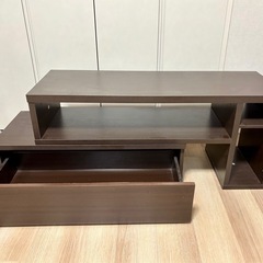 伸縮式テレビ台の画像