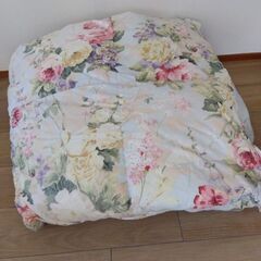 羽毛掛け布団、敷布団セットの画像