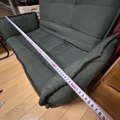 決定/ソファーの画像