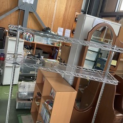 大きめスチールラック　　錆あり　⑤ 中古の画像