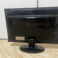 モニター　22インチの画像