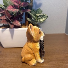 コーギー小さい置物の画像