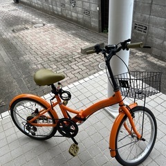 折りたたみ自転車の画像