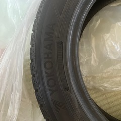 （値下げしました！）YOKOHAMAスタッドレスタイヤ14インチ4本セット の画像