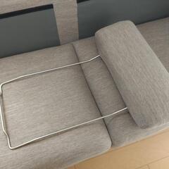 ニトリ 3人用布張りソファ(CA10) + ヘッドレストの画像